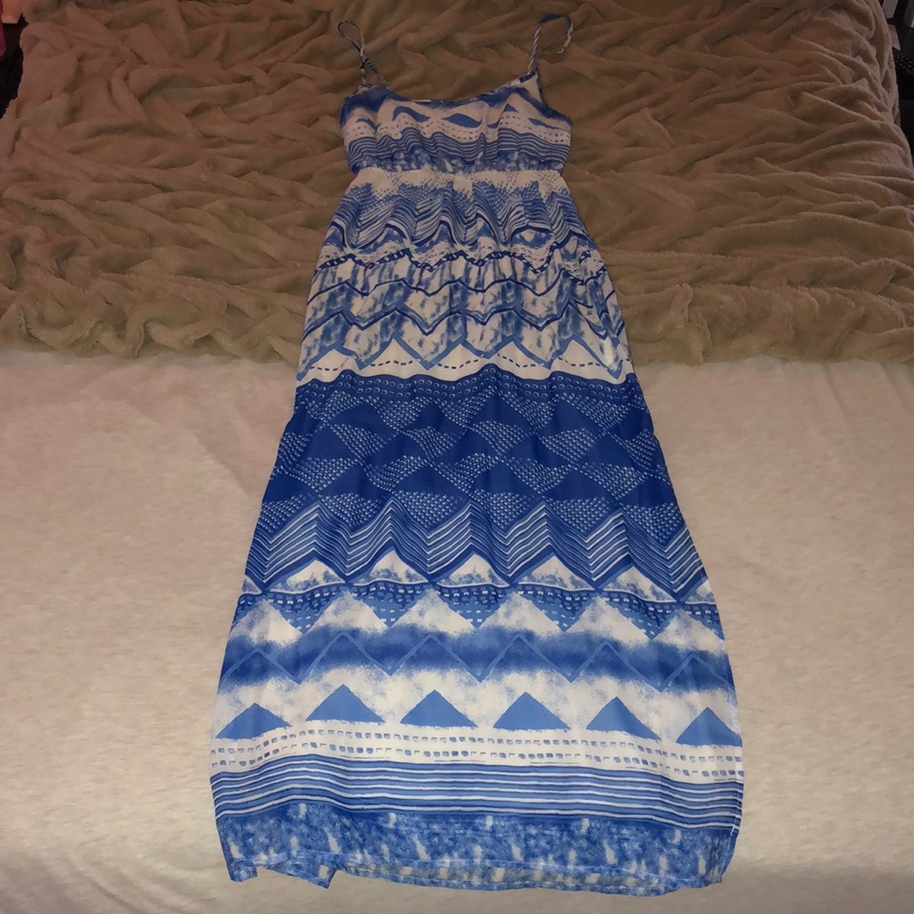 Blue/white summer maxi dress